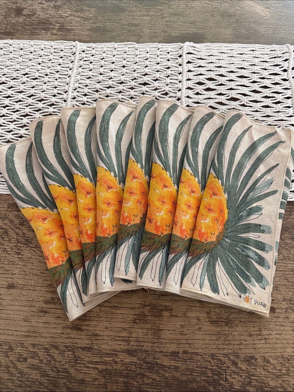 Vintage Vera Neumann MCM Pineapple Cloth Linen Table Napkins Set of 8